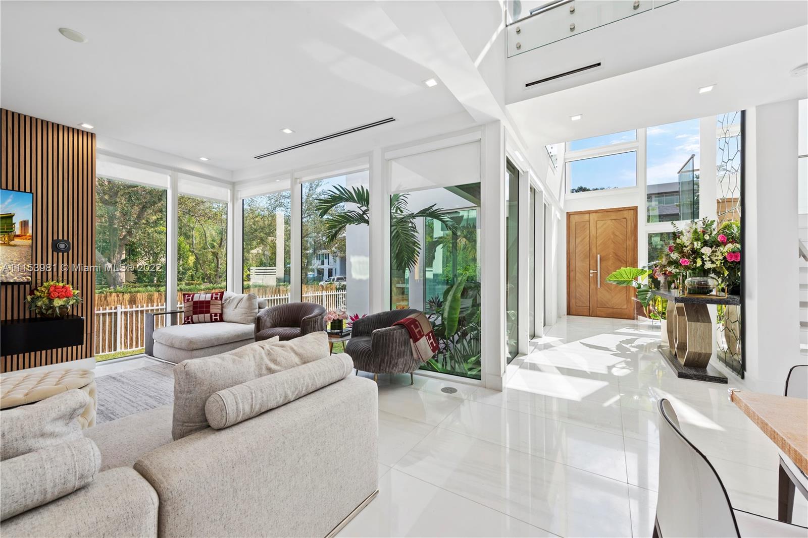 TROPICAL ISLE HOMES SUB 4 - Residential