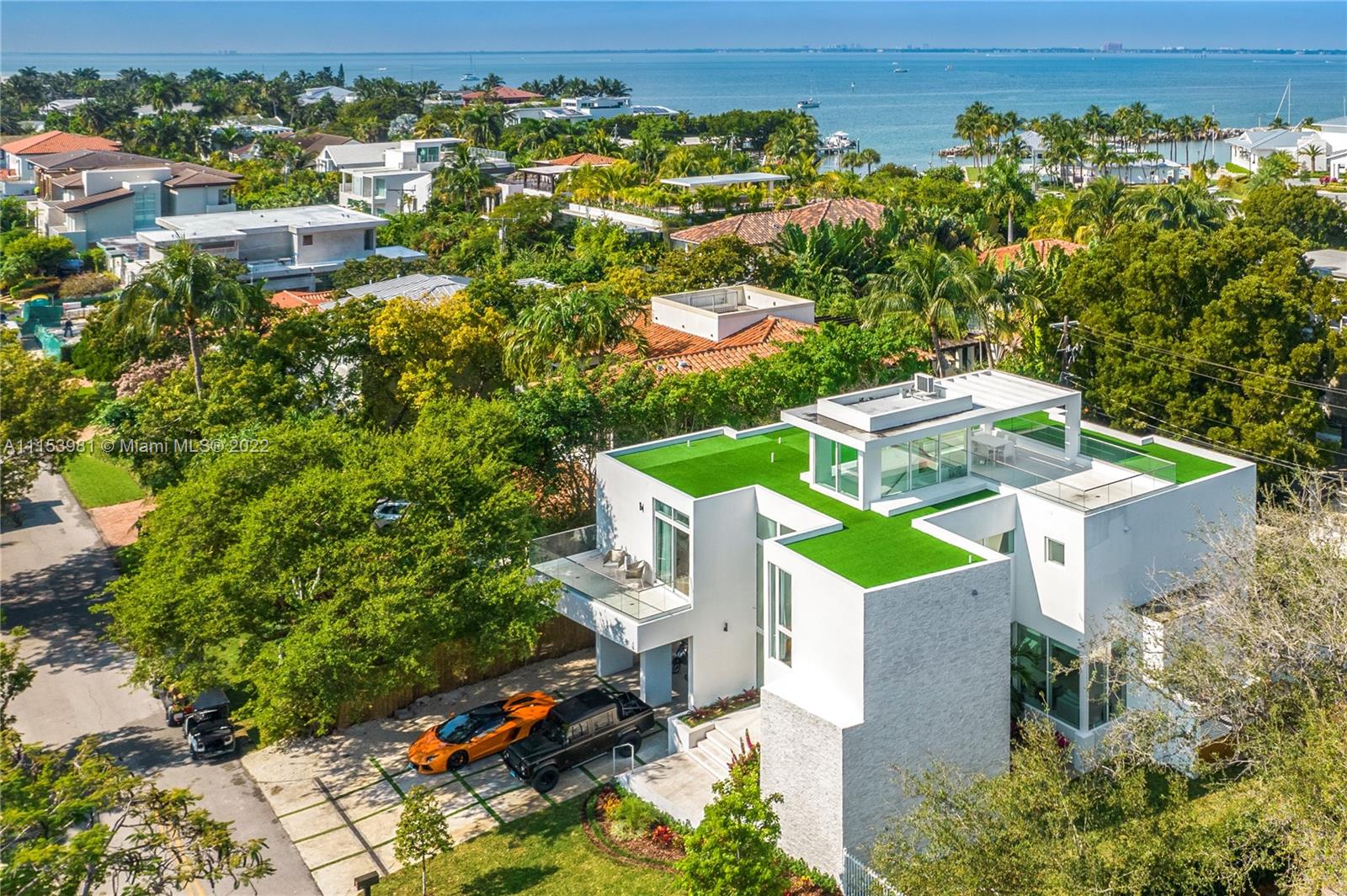 TROPICAL ISLE HOMES SUB 4 - Residential