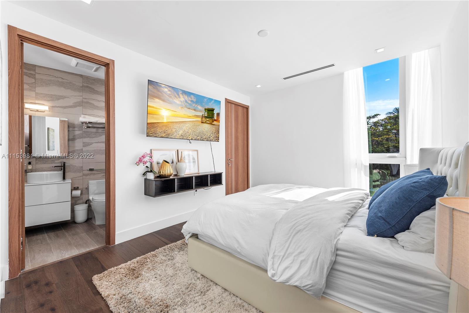 TROPICAL ISLE HOMES SUB 4 - Residential