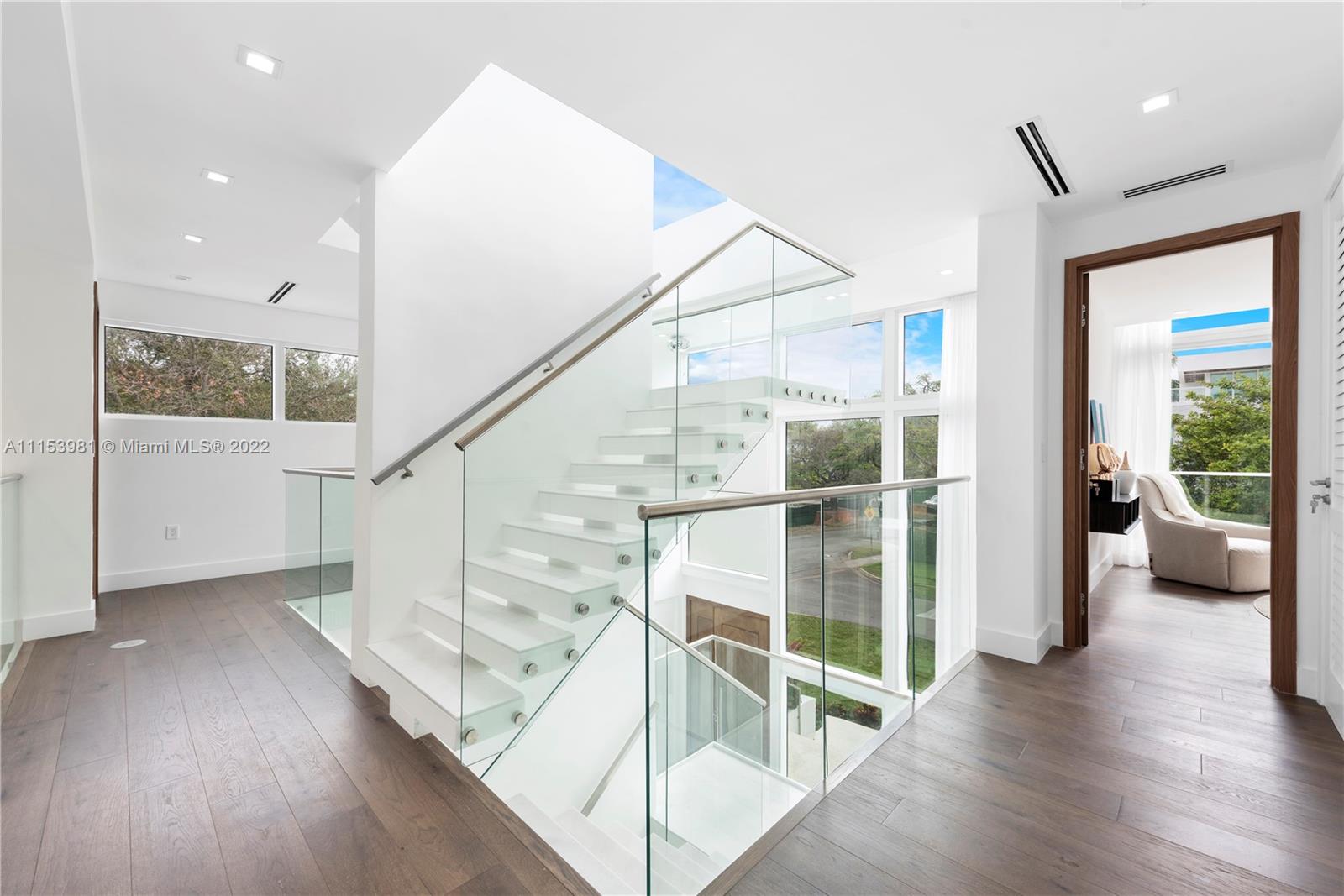 TROPICAL ISLE HOMES SUB 4 - Residential