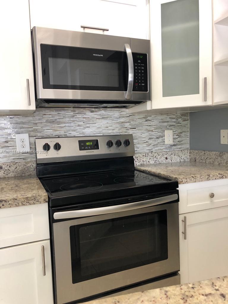 SUMMERBREEZE CONDO - Residential