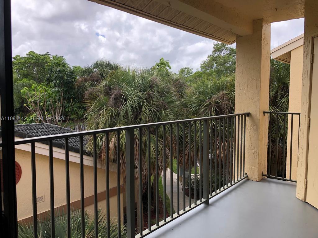 9999 Summerbreeze Dr 218