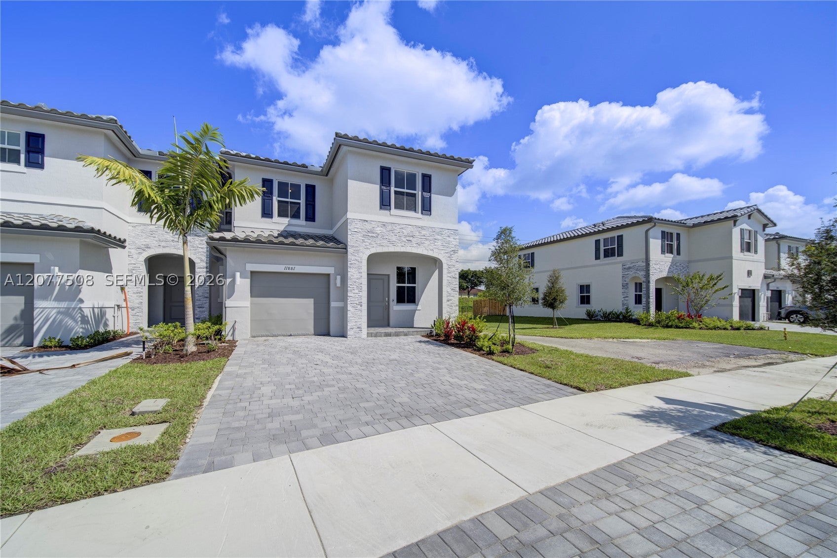 11881 NW 47th Mnr, Coral Springs FL 33076