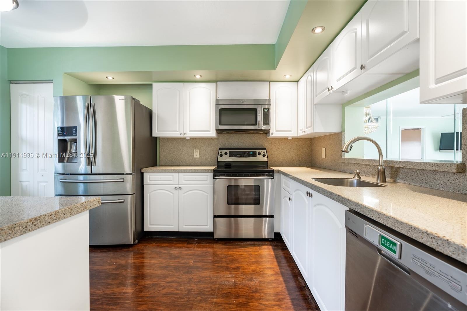 HAWTHORNE AT CENTURY VILL - Residential