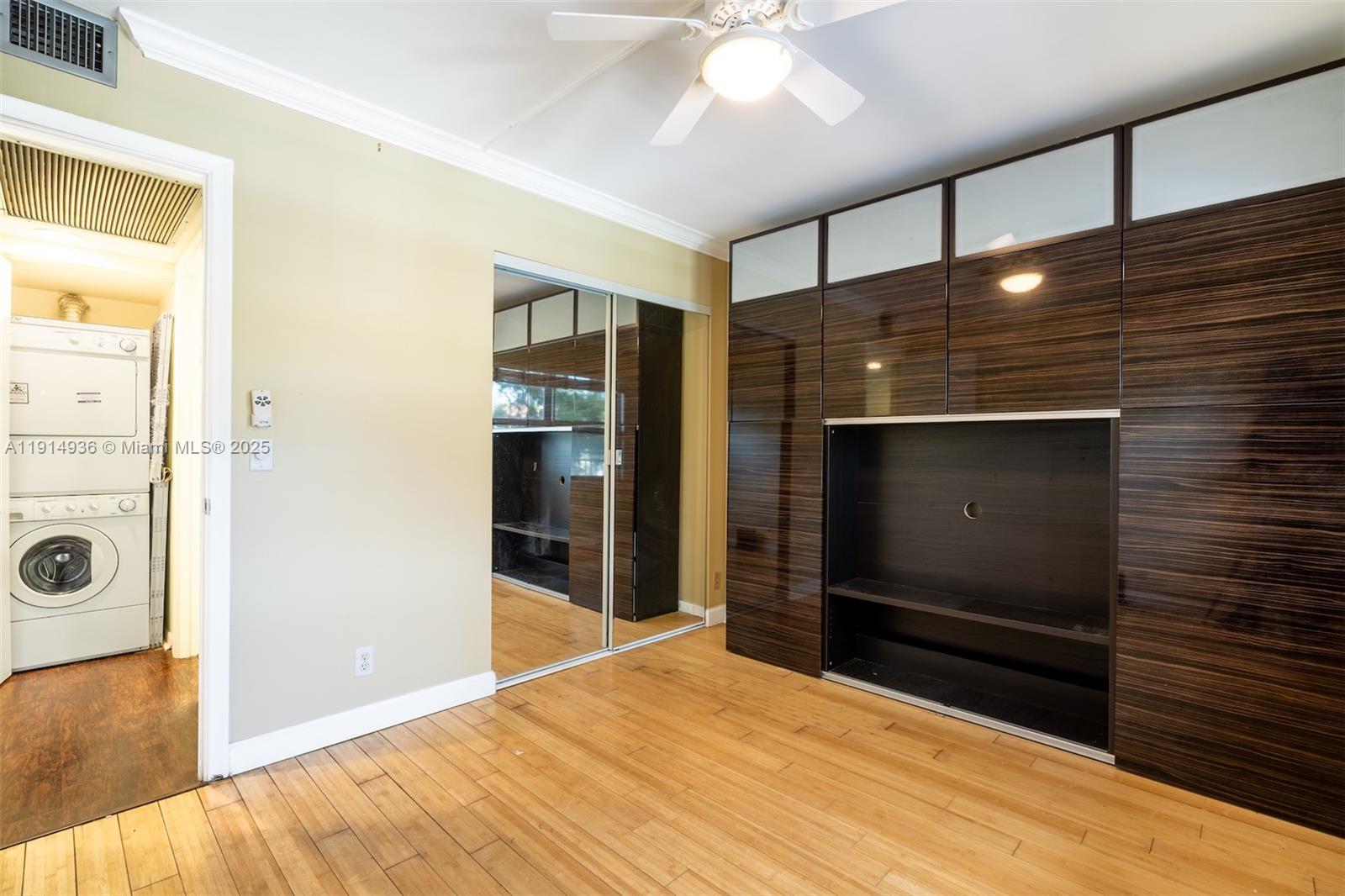 HAWTHORNE AT CENTURY VILL - Residential