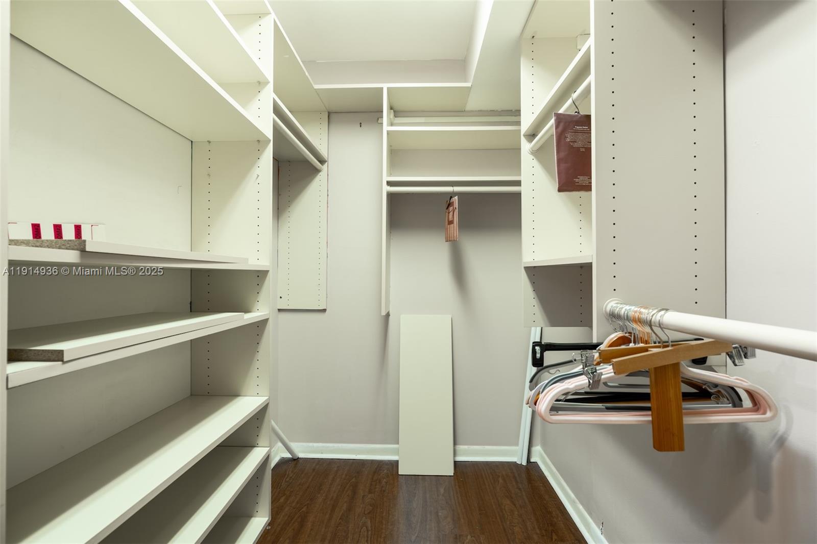 HAWTHORNE AT CENTURY VILL - Residential