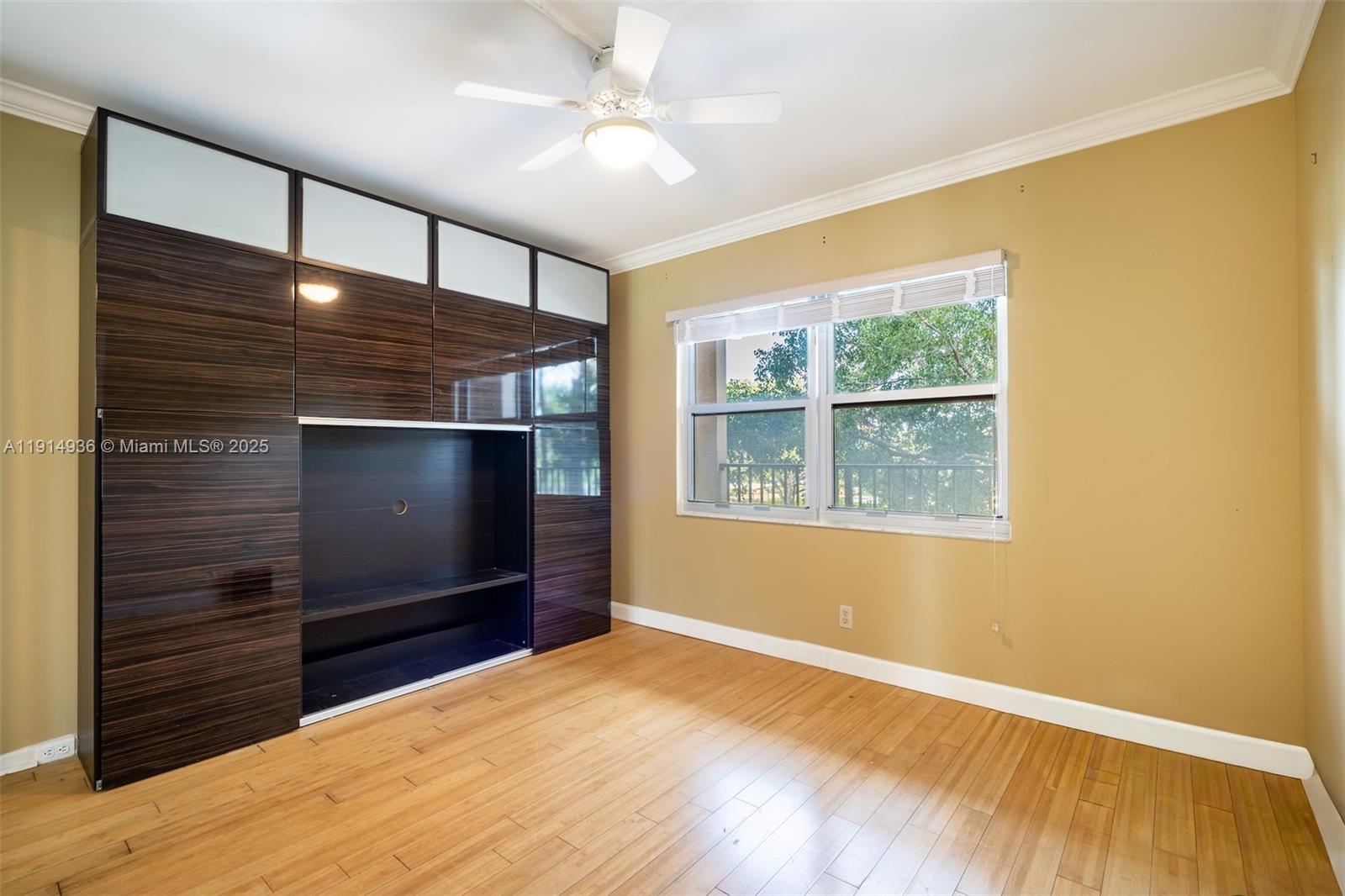 HAWTHORNE AT CENTURY VILL - Residential