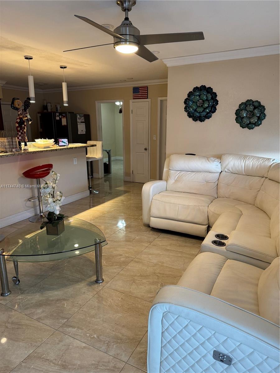 1ST ADDN TO GOLDEN HIGHLA - Residential