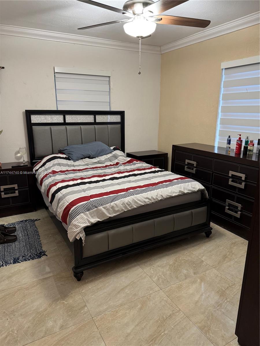 1ST ADDN TO GOLDEN HIGHLA - Residential