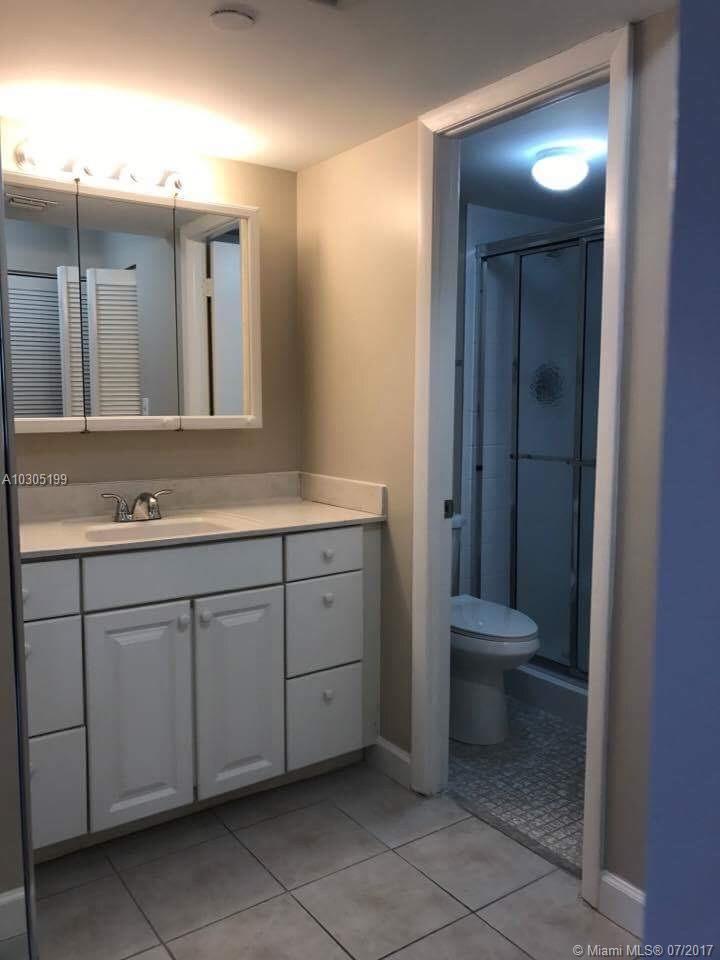 PARK PLACE 5 CONDO - Residential Lease