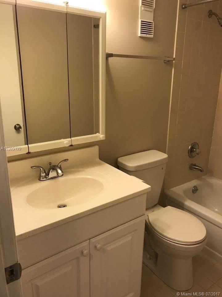 PARK PLACE 5 CONDO - Residential Lease