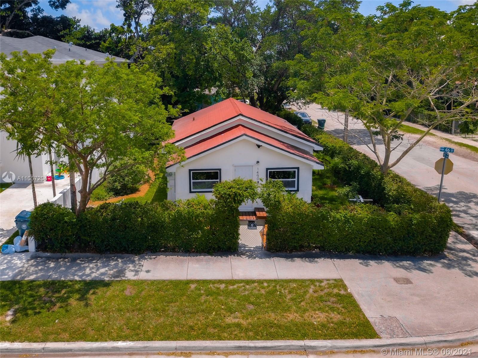 N MIAMI EST 1ST ADDN - Residential