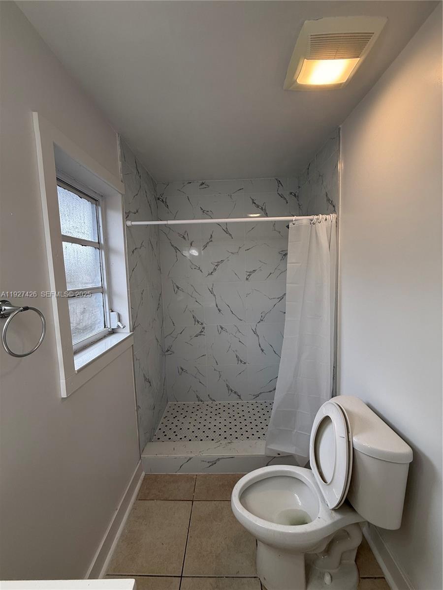 MONROE HEIGHTS - Residential Lease