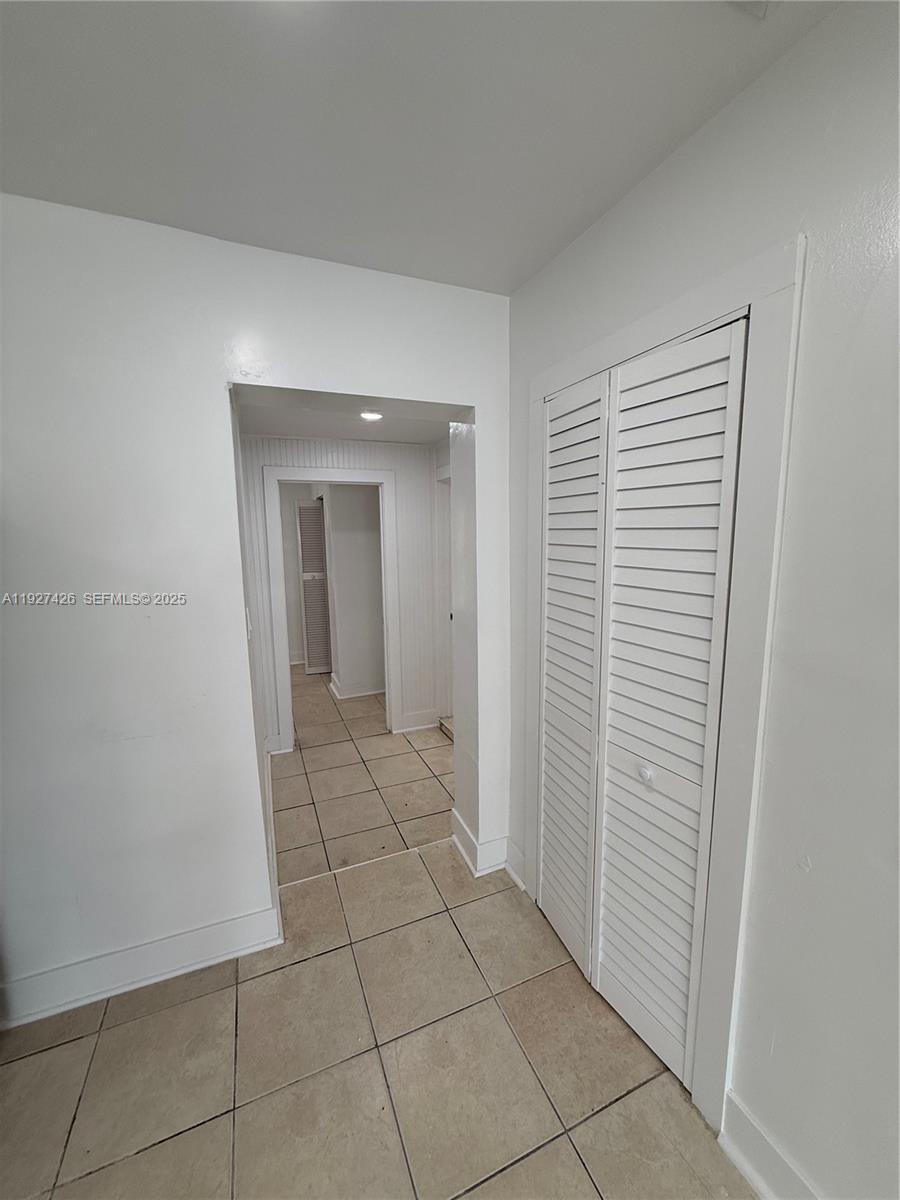 MONROE HEIGHTS - Residential Lease