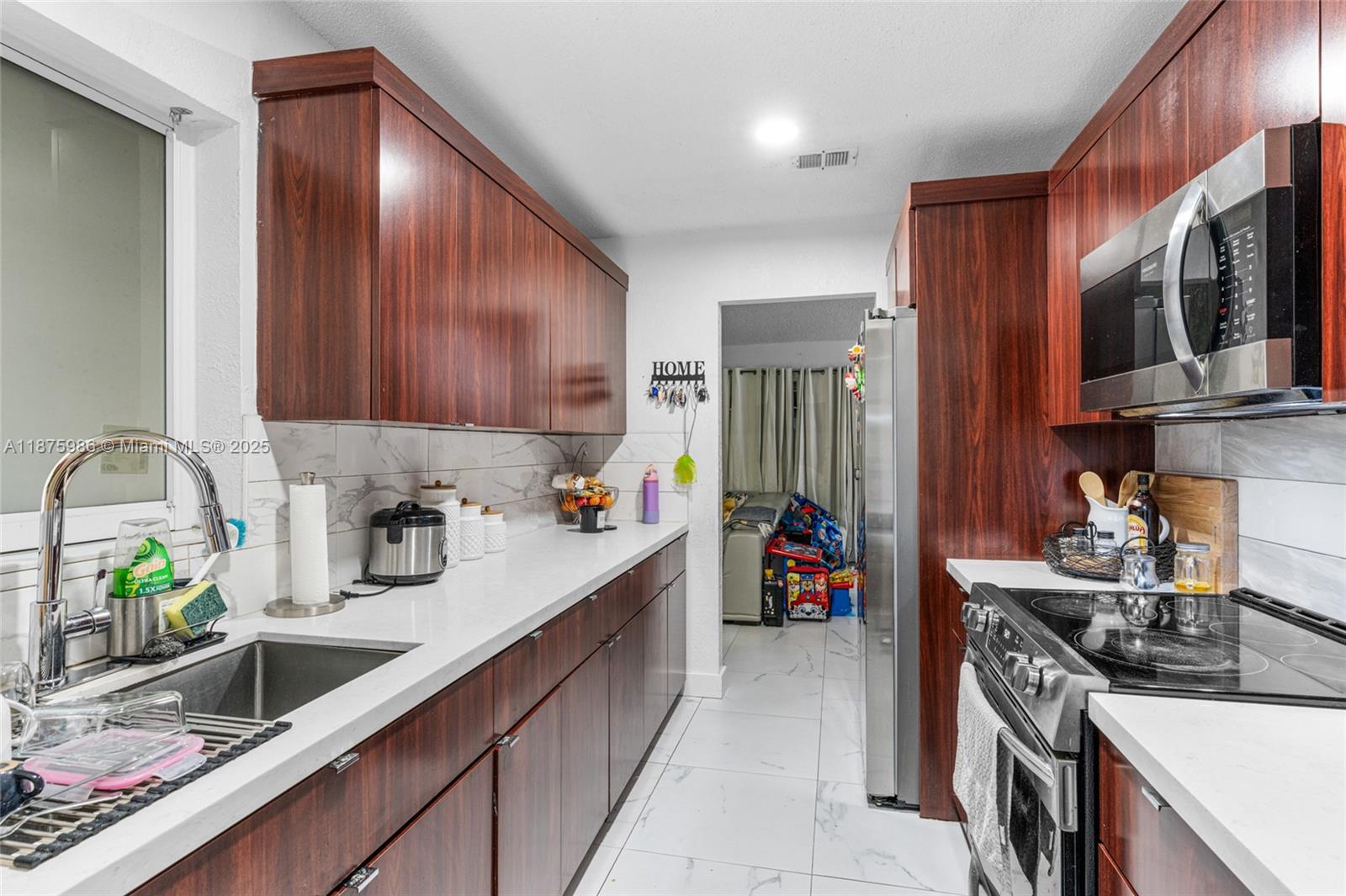 FAIRLAND GARDENS - Residential