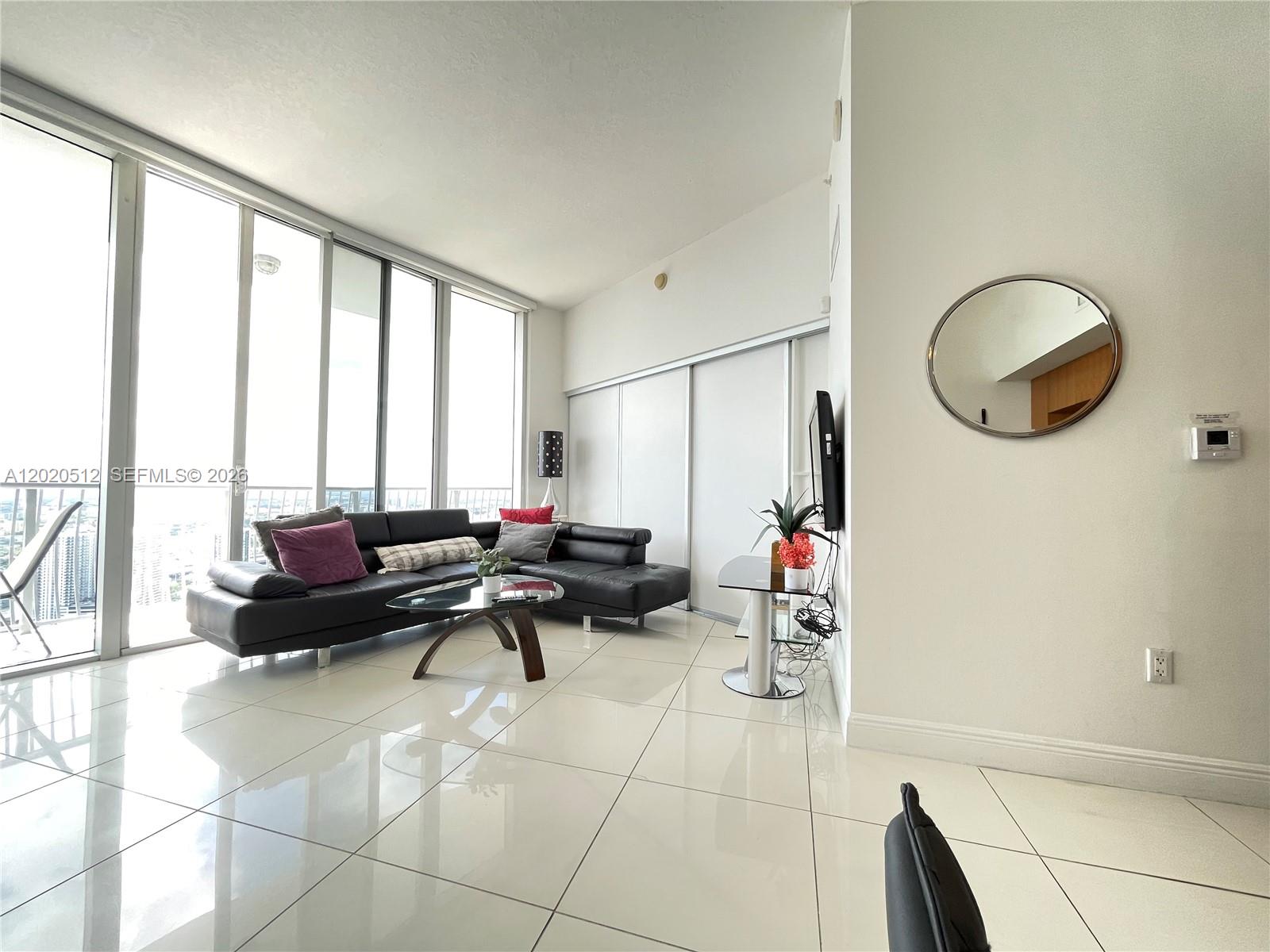 OPERA TOWER CONDO - Residential