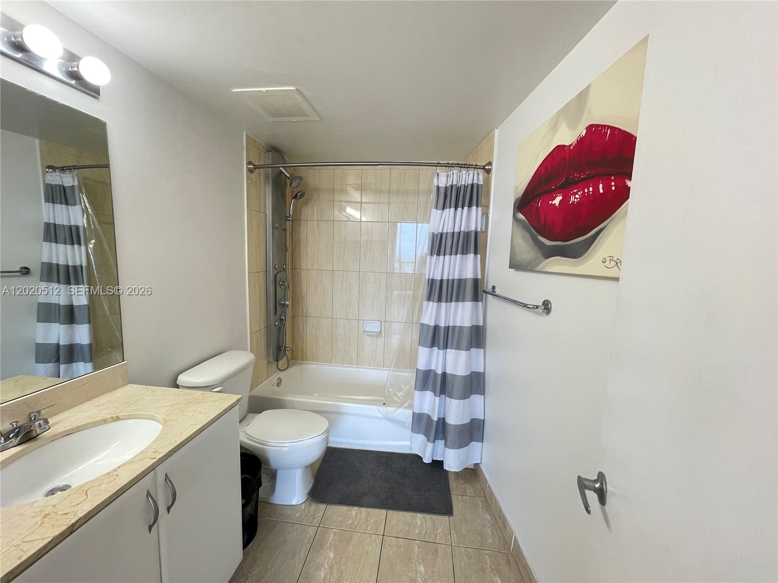 OPERA TOWER CONDO - Residential