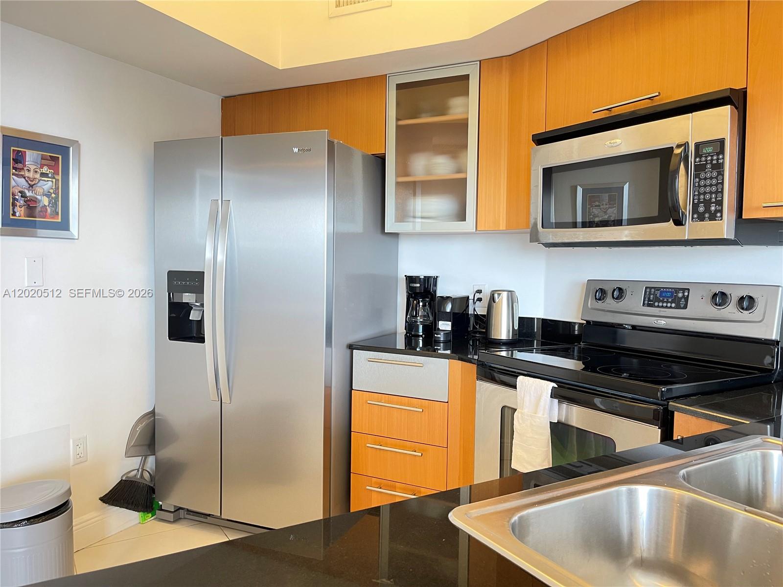 OPERA TOWER CONDO - Residential