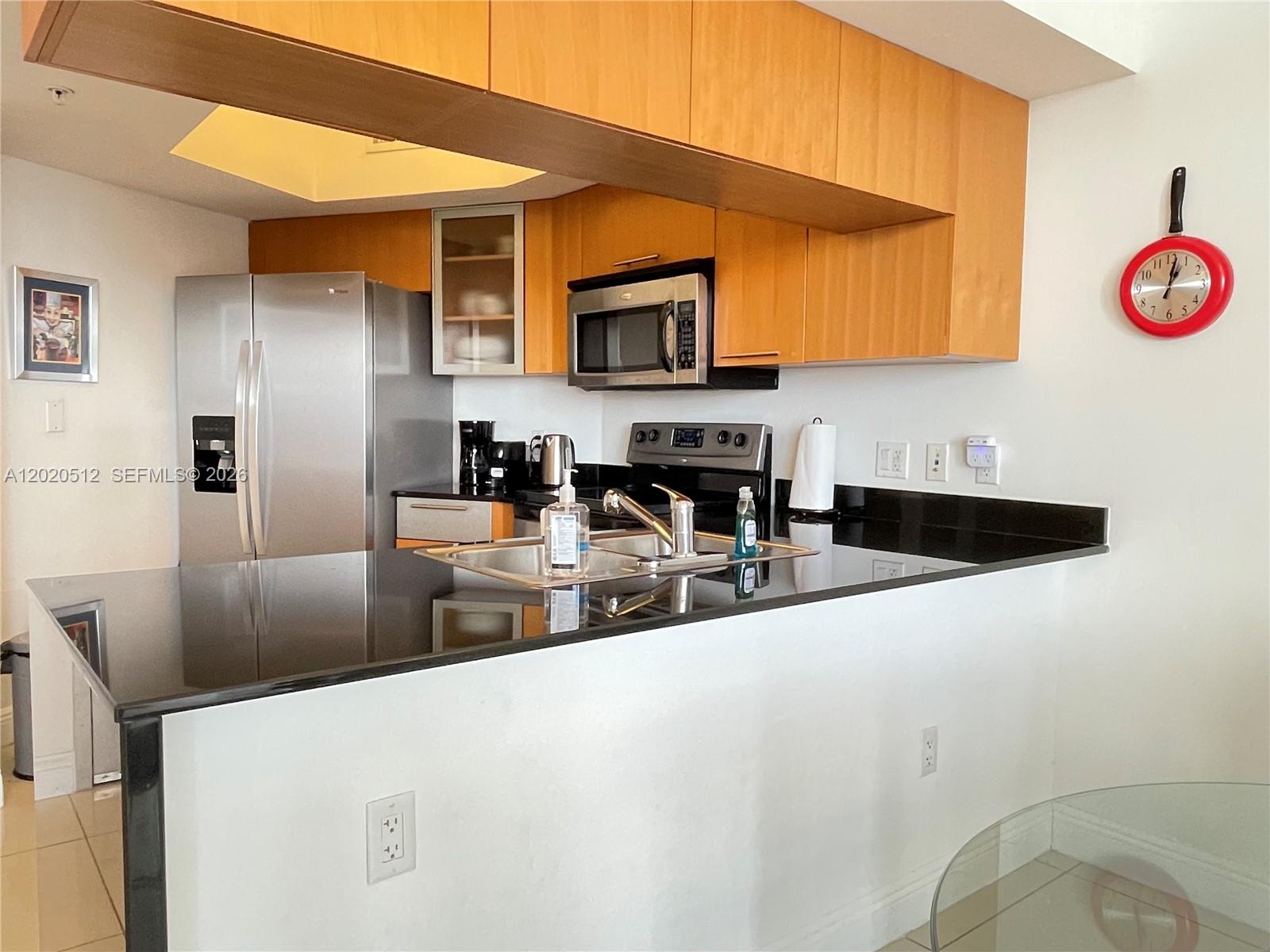 OPERA TOWER CONDO - Residential