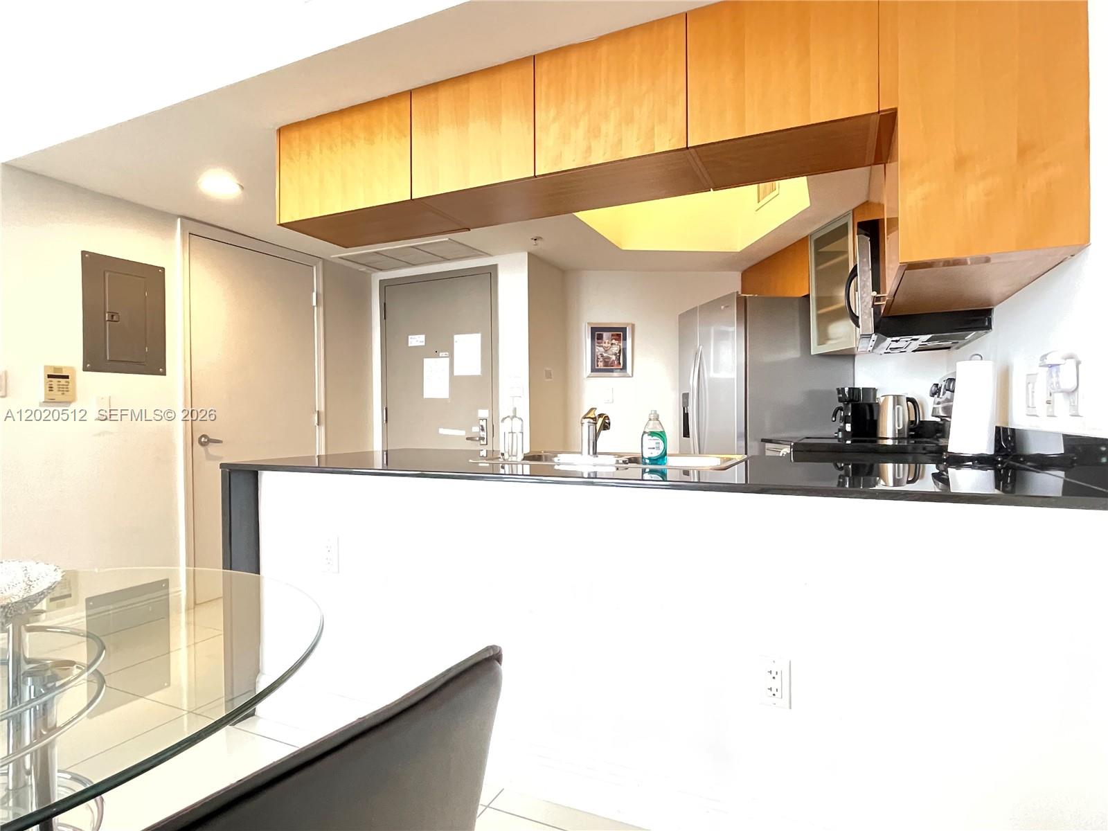 OPERA TOWER CONDO - Residential