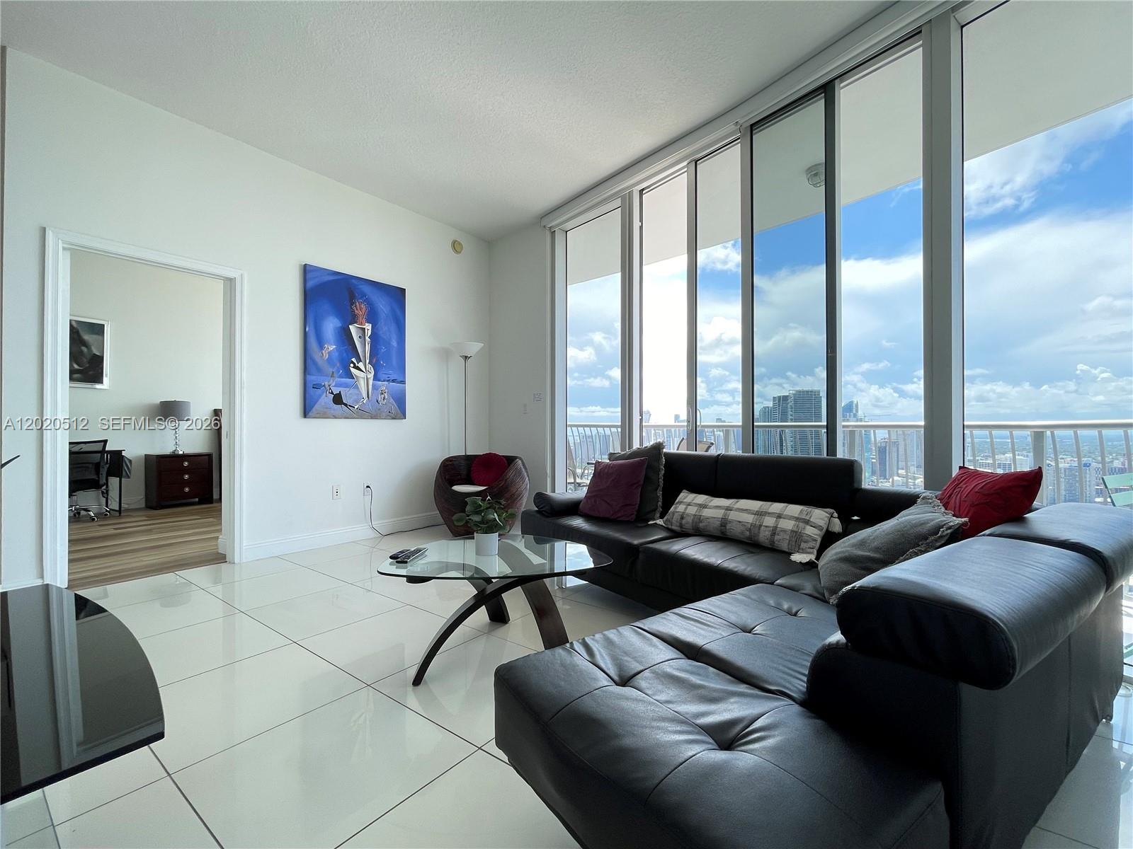 OPERA TOWER CONDO - Residential