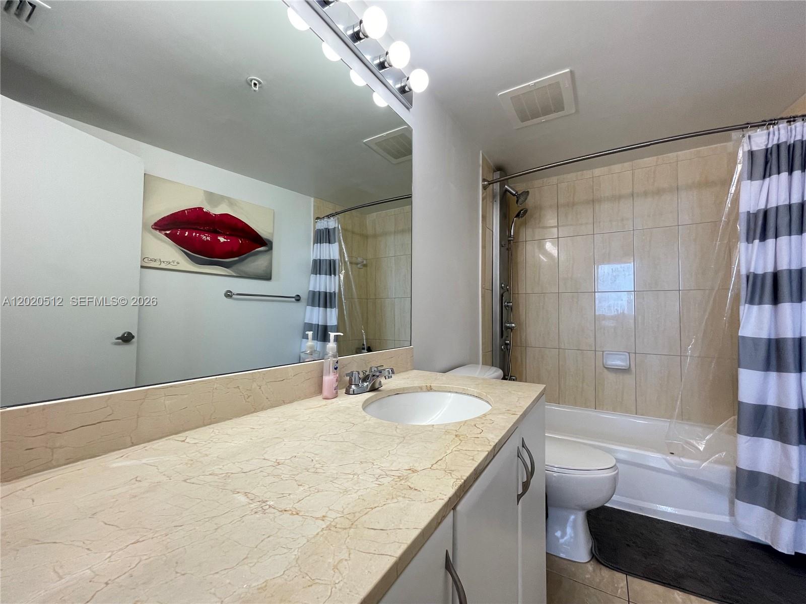 OPERA TOWER CONDO - Residential