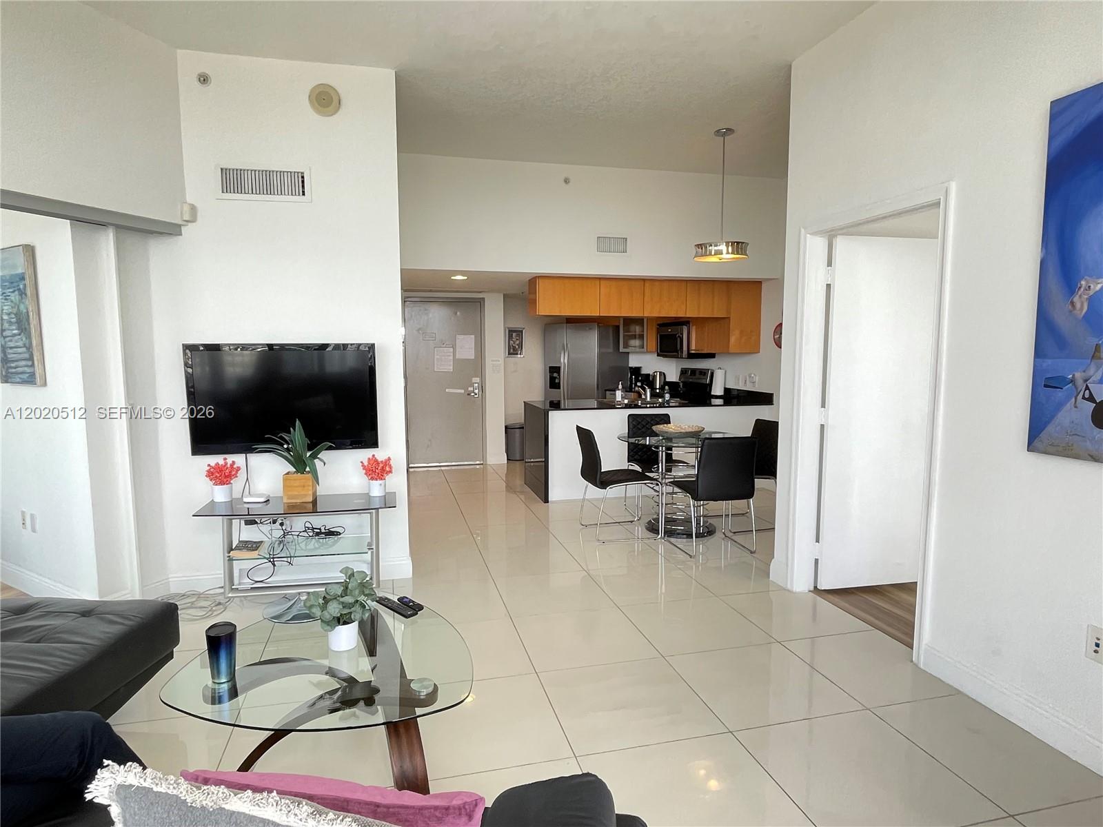OPERA TOWER CONDO - Residential