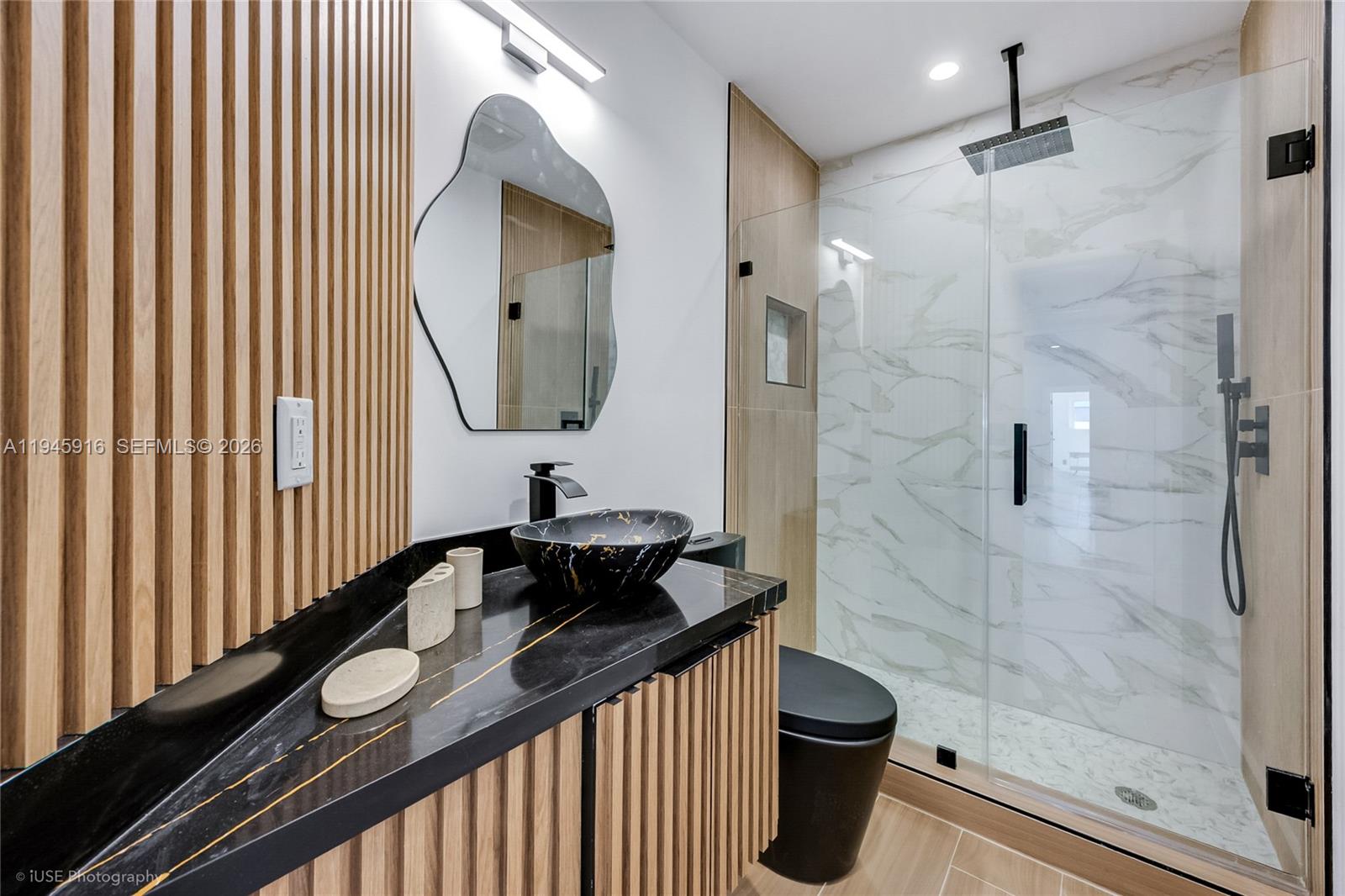 HIGHLAND LAKES SEC 6 - Residential