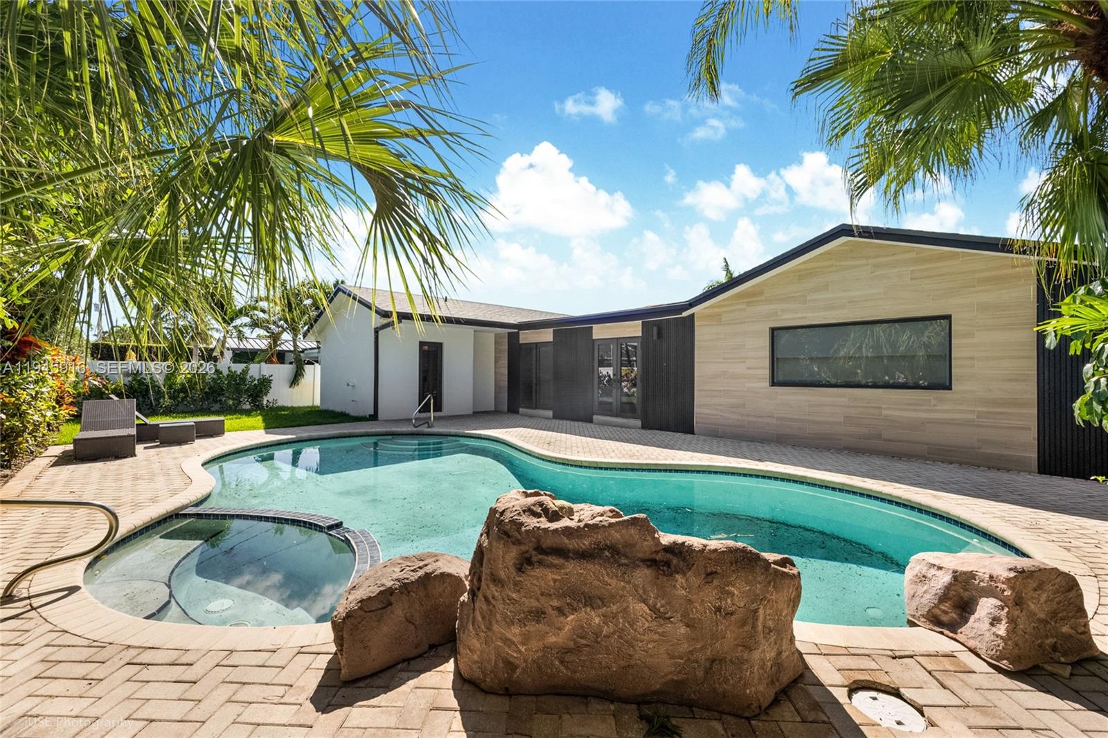 HIGHLAND LAKES SEC 6 - Residential