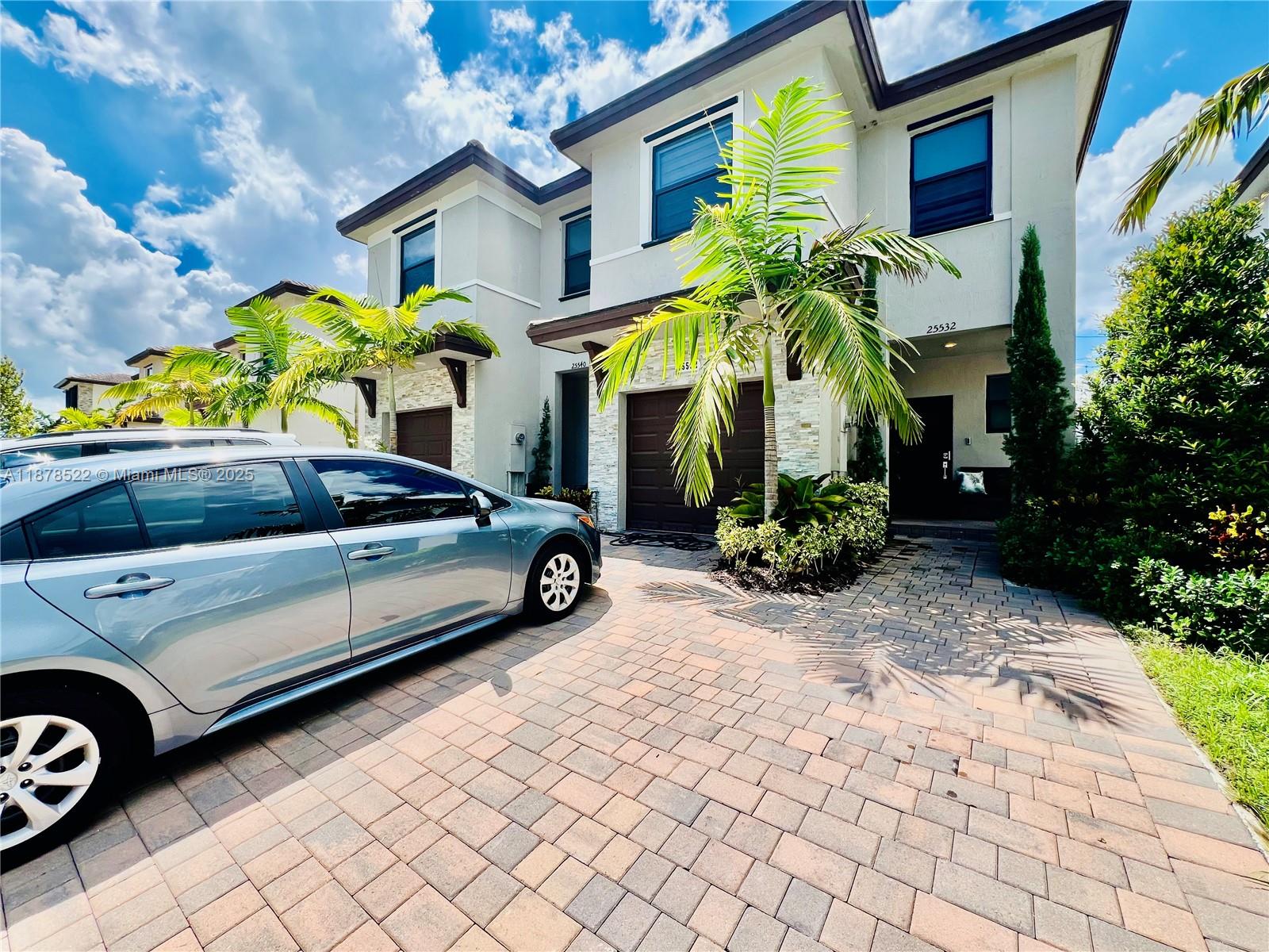 Beautiful townhouse, Exit 9 before Homestead. Just 19 minutes from Doral and 25 minutes from Miami International Airport. The home features an open layout, including a living room, a sleek and modern kitchen, a breakfast and dining area, and a guest bathroom. Upstairs, there are 3 bedrooms, including the master bedroom with a walk-in closet and a spacious master bathroom with dual sinks, a laundry room, and a water filter. Beautiful and large backyard with fence and low HOA fees. HOA amenities include a clubhouse, pool, outdoor spa, and fitness center. Located in a prime neighborhood just one minute from the Turnpike, US1, Black Point Marina, the Air Force Base, the Florida Keys, and more. Schedule an appointment today!