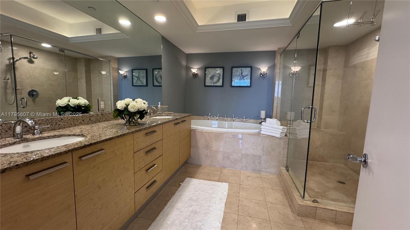 BEACH CLUB TWO CONDO - Residential Lease