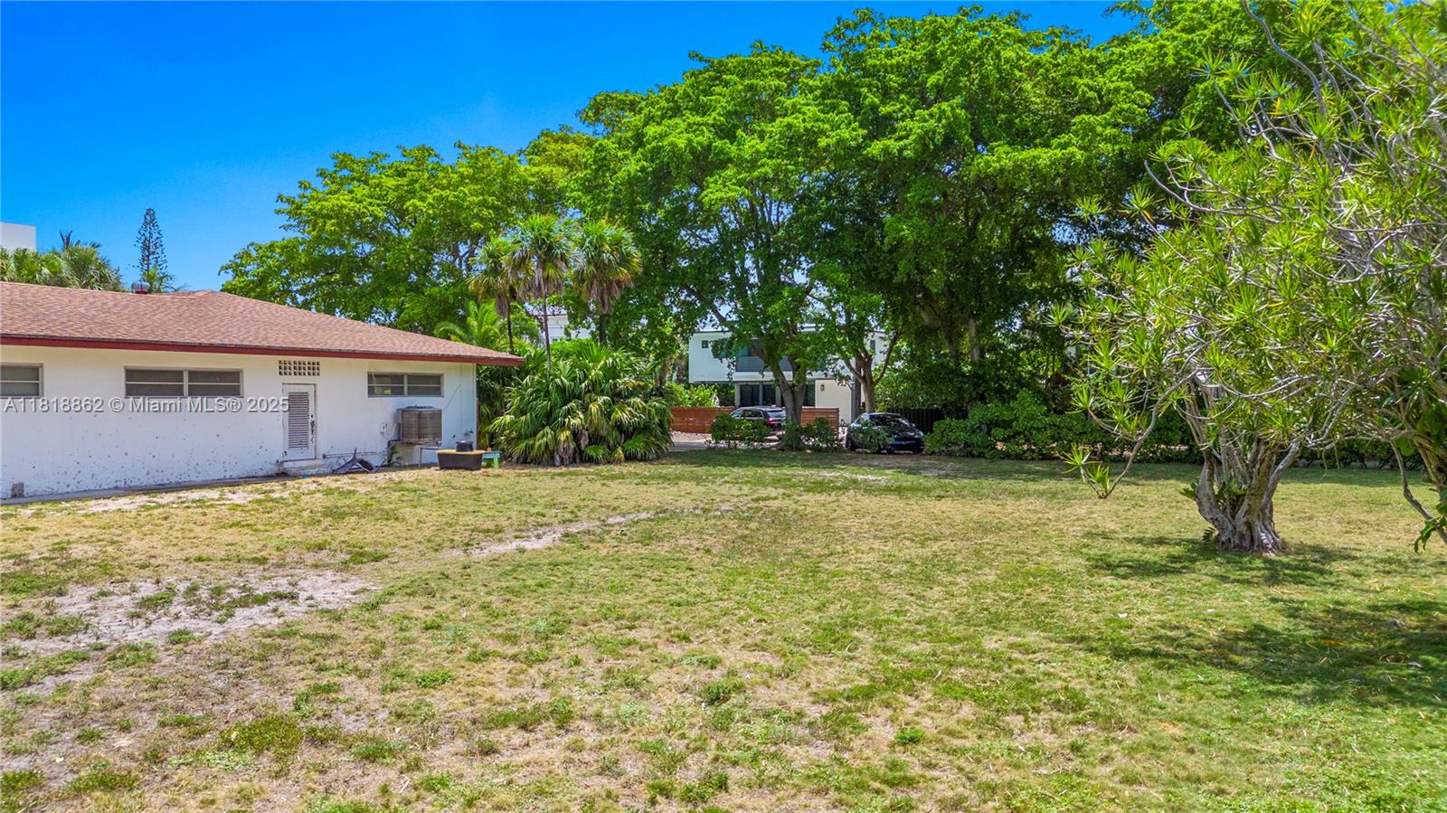 FLAMINGO TERRACE EXTENSIO - Residential