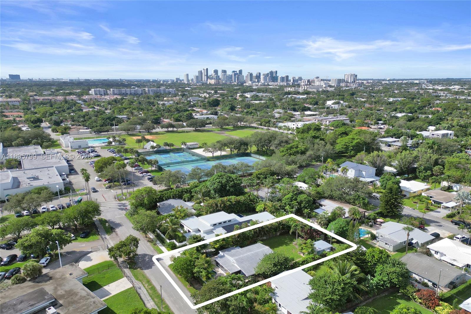 Poinsettia Heights - Residential