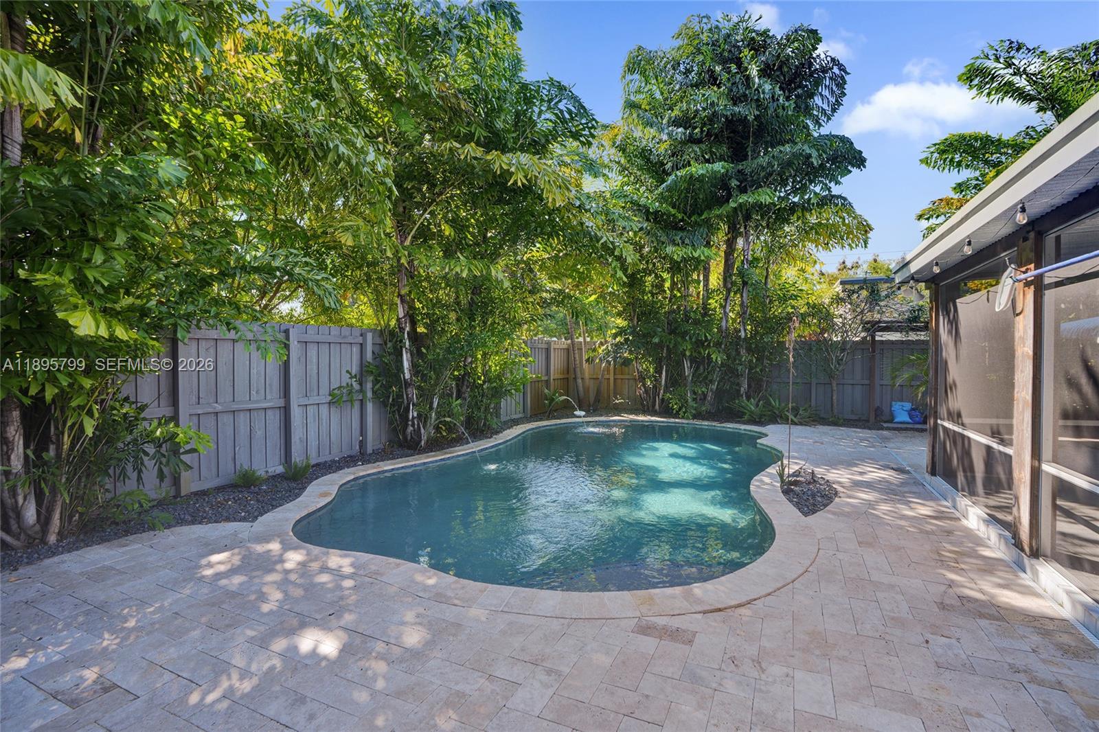 Poinsettia Heights - Residential