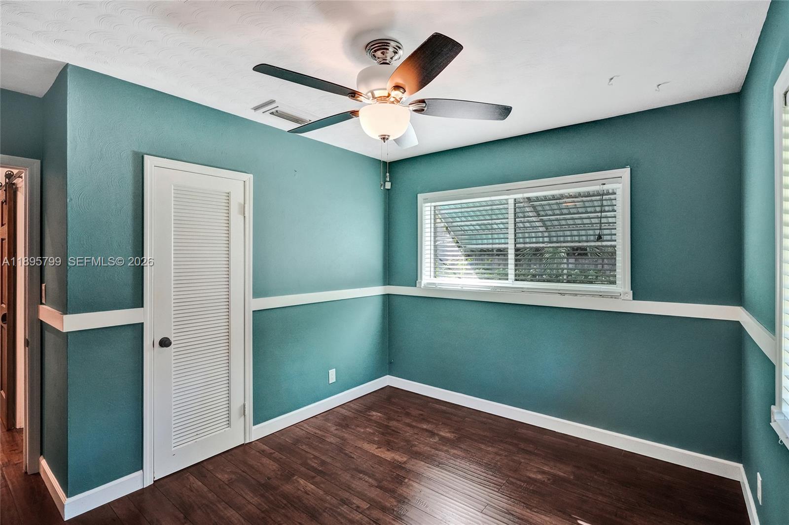 Poinsettia Heights - Residential