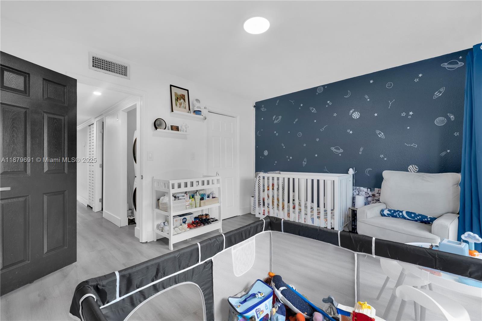 PUERTA DEL SOL CONDO - Residential