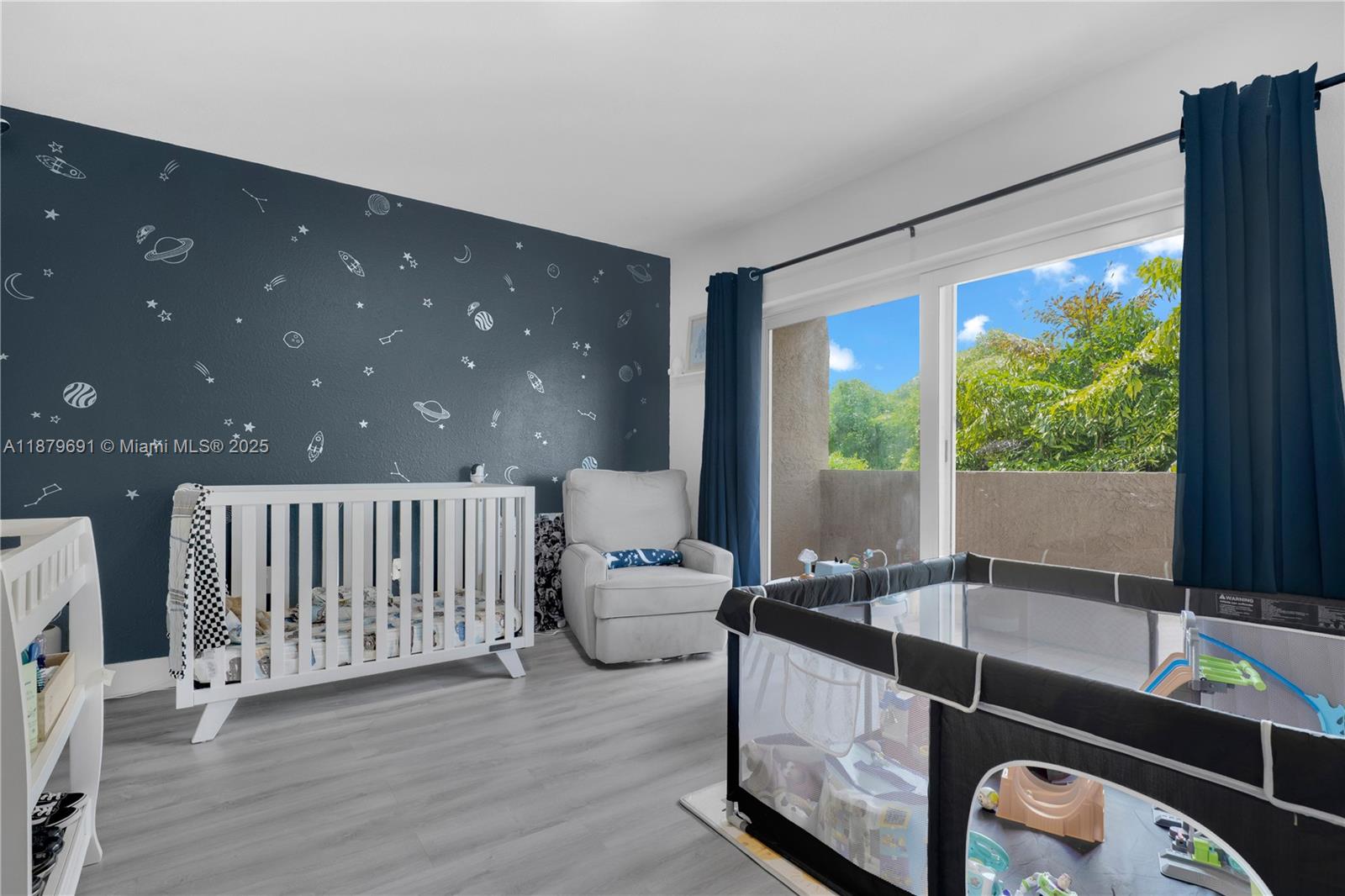 PUERTA DEL SOL CONDO - Residential