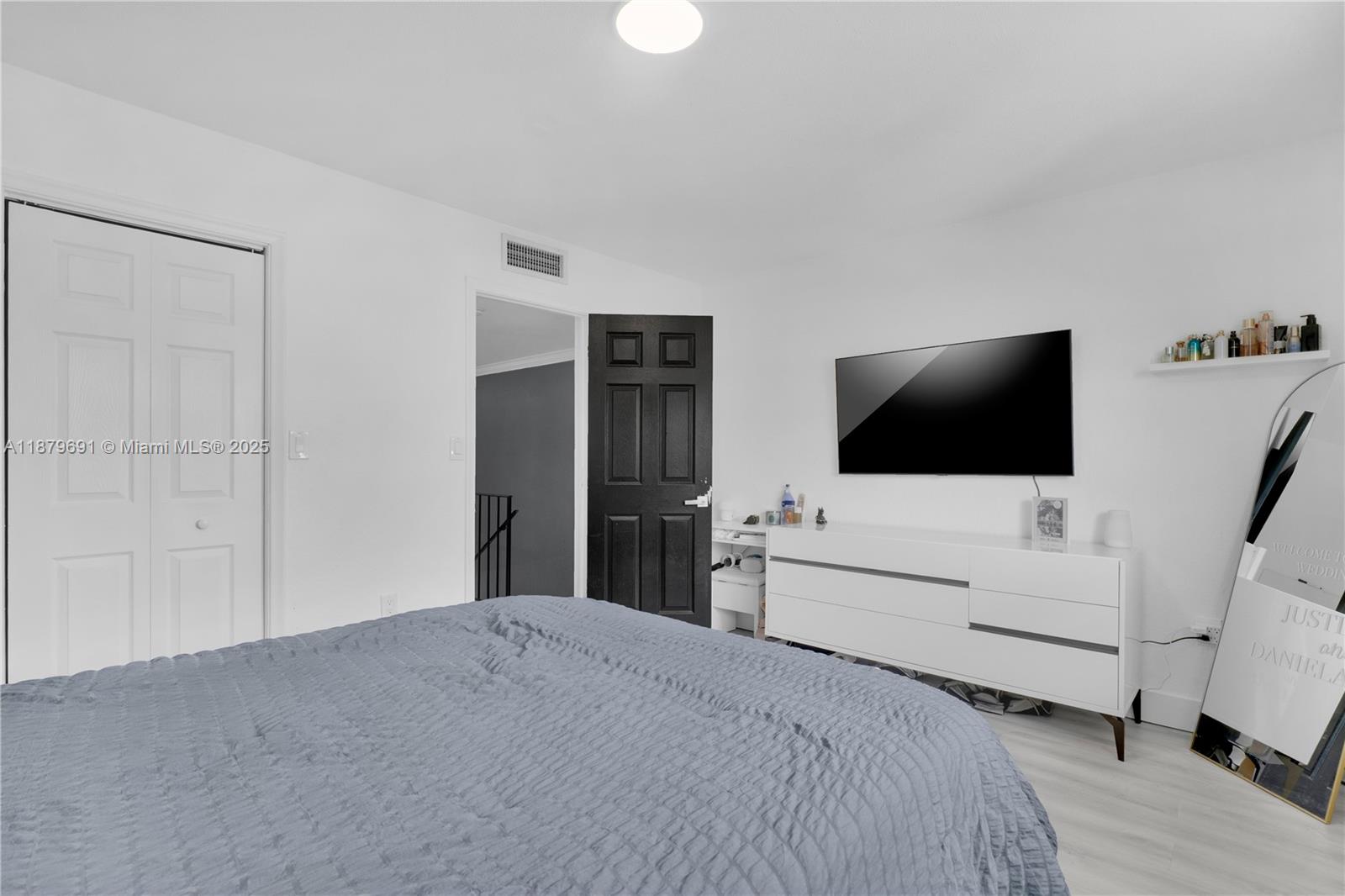 PUERTA DEL SOL CONDO - Residential