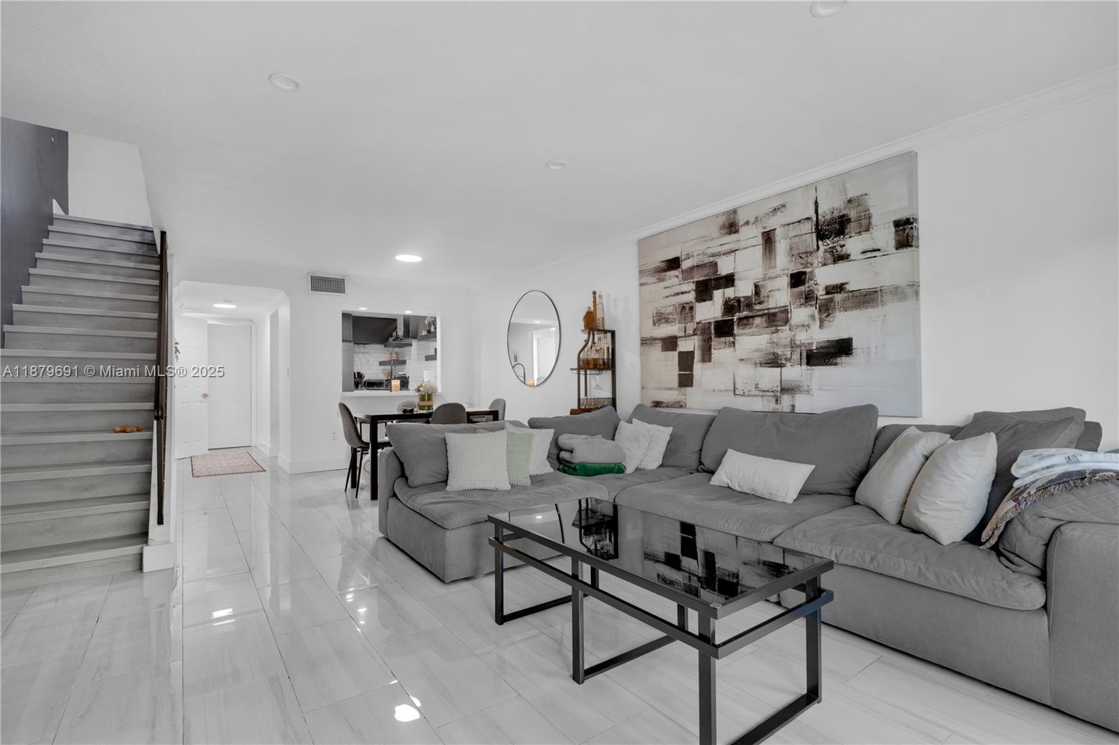 PUERTA DEL SOL CONDO - Residential