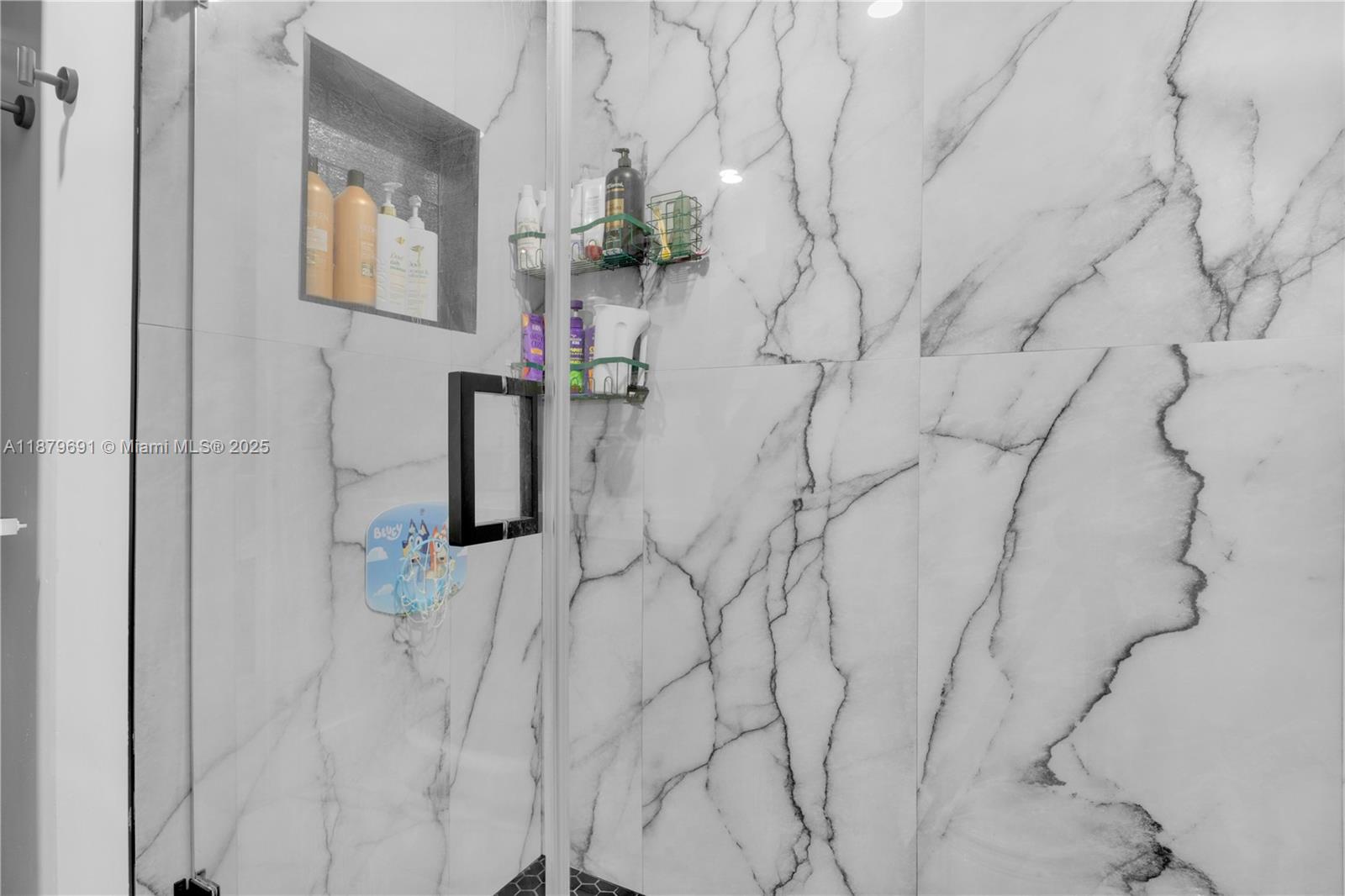 PUERTA DEL SOL CONDO - Residential