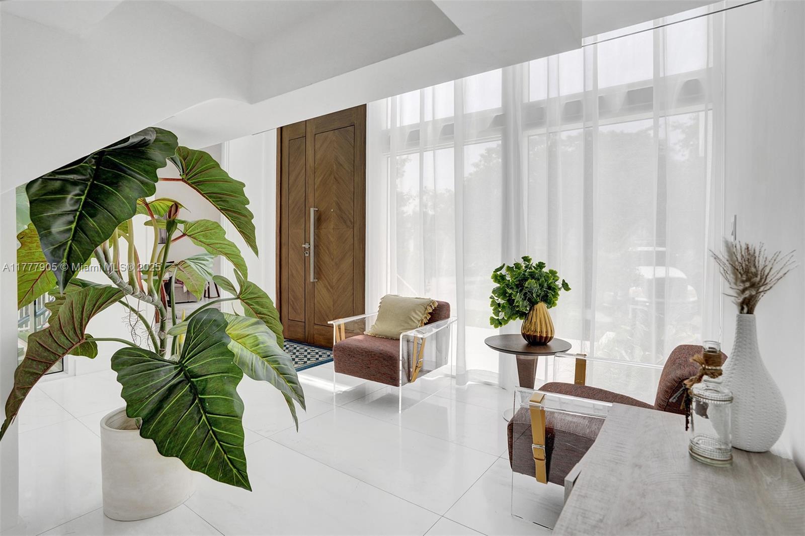 TROPICAL ISLE HOMES SUB 4 - Residential
