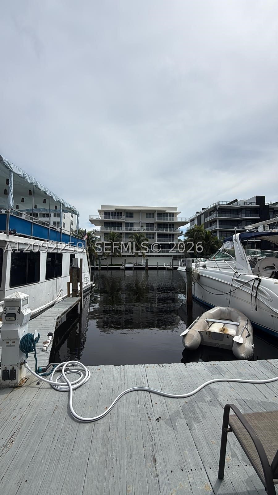 308 Hendricks Isle