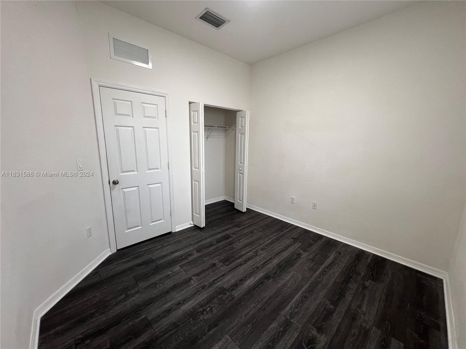 CORONADO AT DORAL III CON - Residential Lease