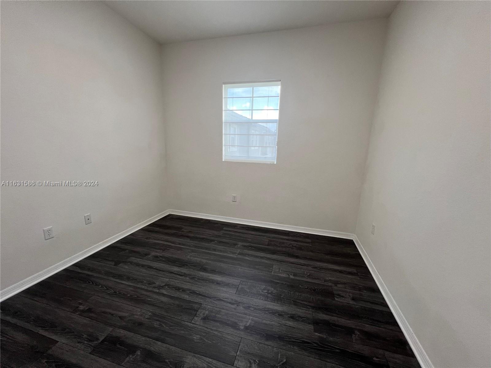 CORONADO AT DORAL III CON - Residential Lease