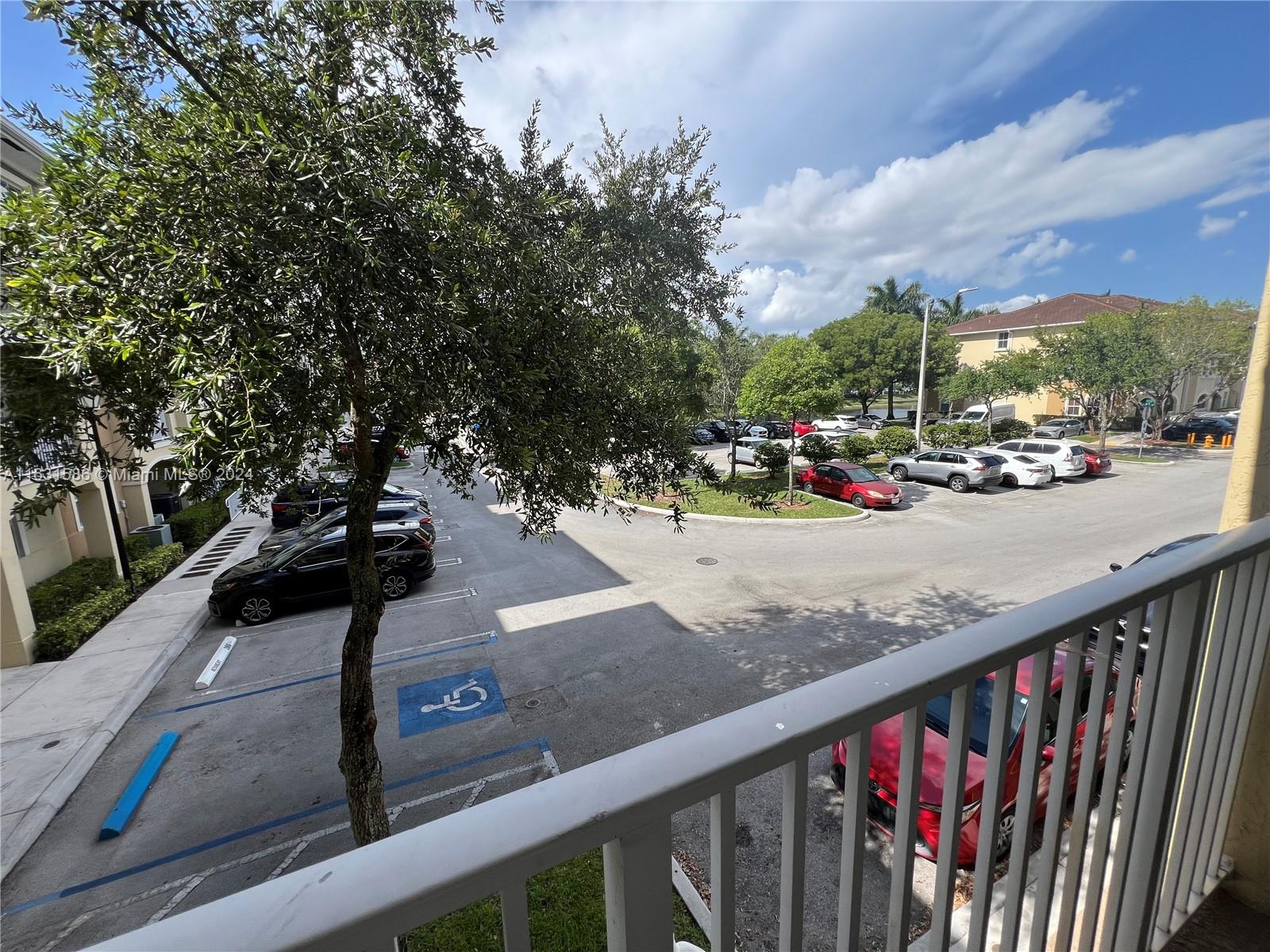 CORONADO AT DORAL III CON - Residential Lease