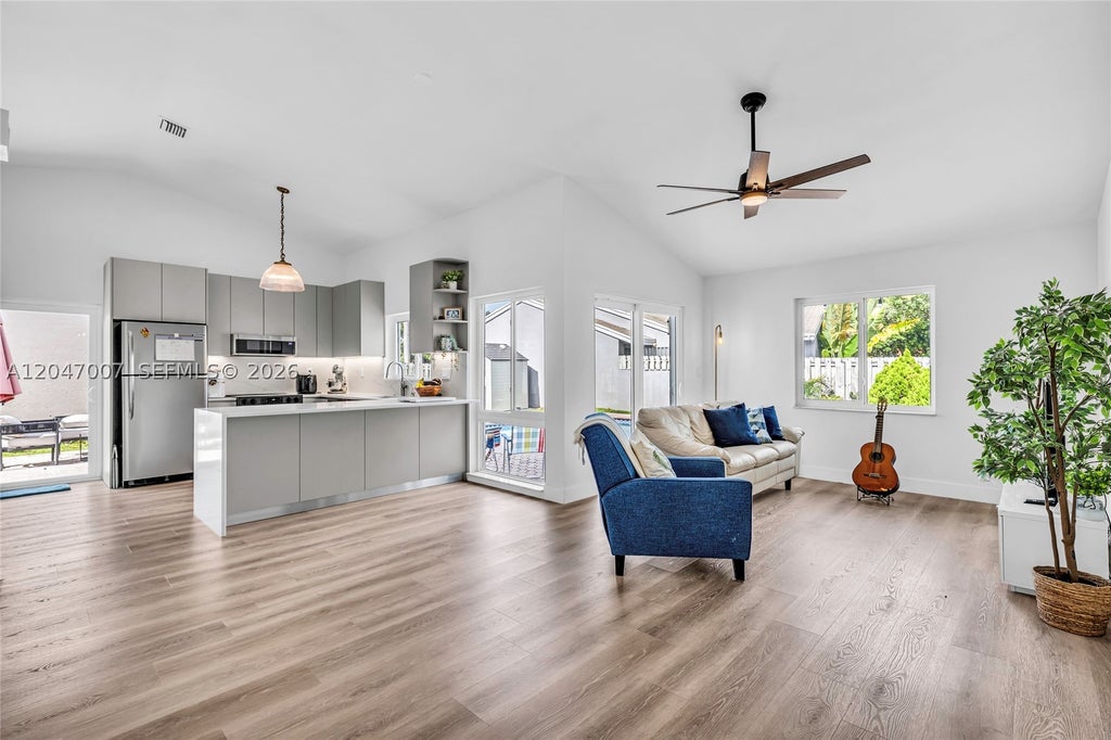 Photo of 681 Pine Ridge Ter, Davie, FL 33325 (MLS # A12047007)