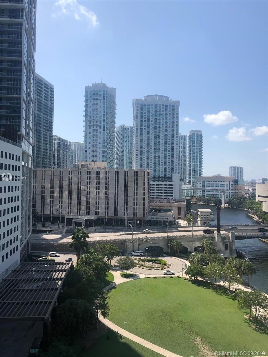 ICONBRICKELL CONDO NO 1 - Residential