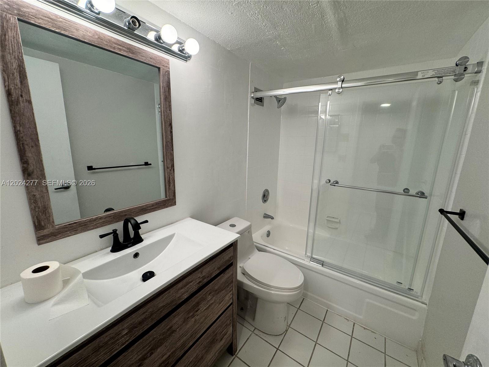 1650 NE 115th St 609