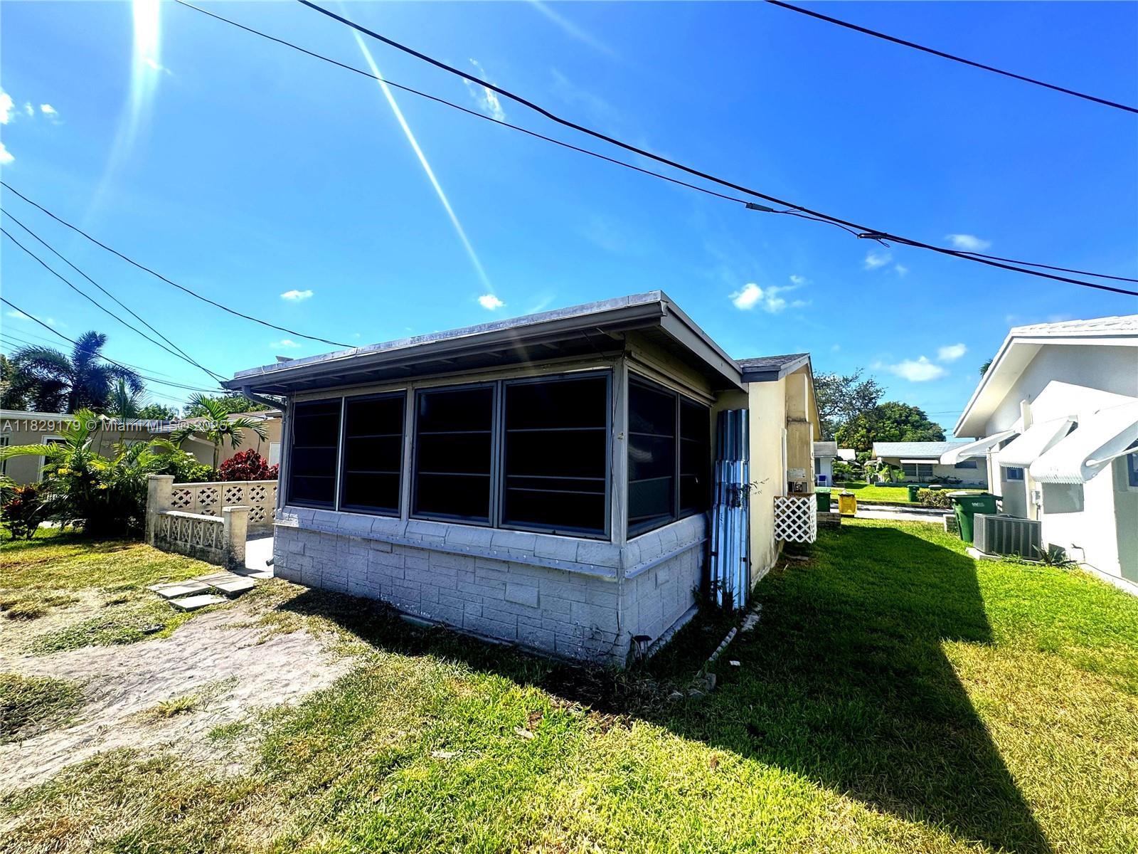 2309 NW 54th St, Tamarac, FL, 33309/$349,999 3 2309 NW 54th St