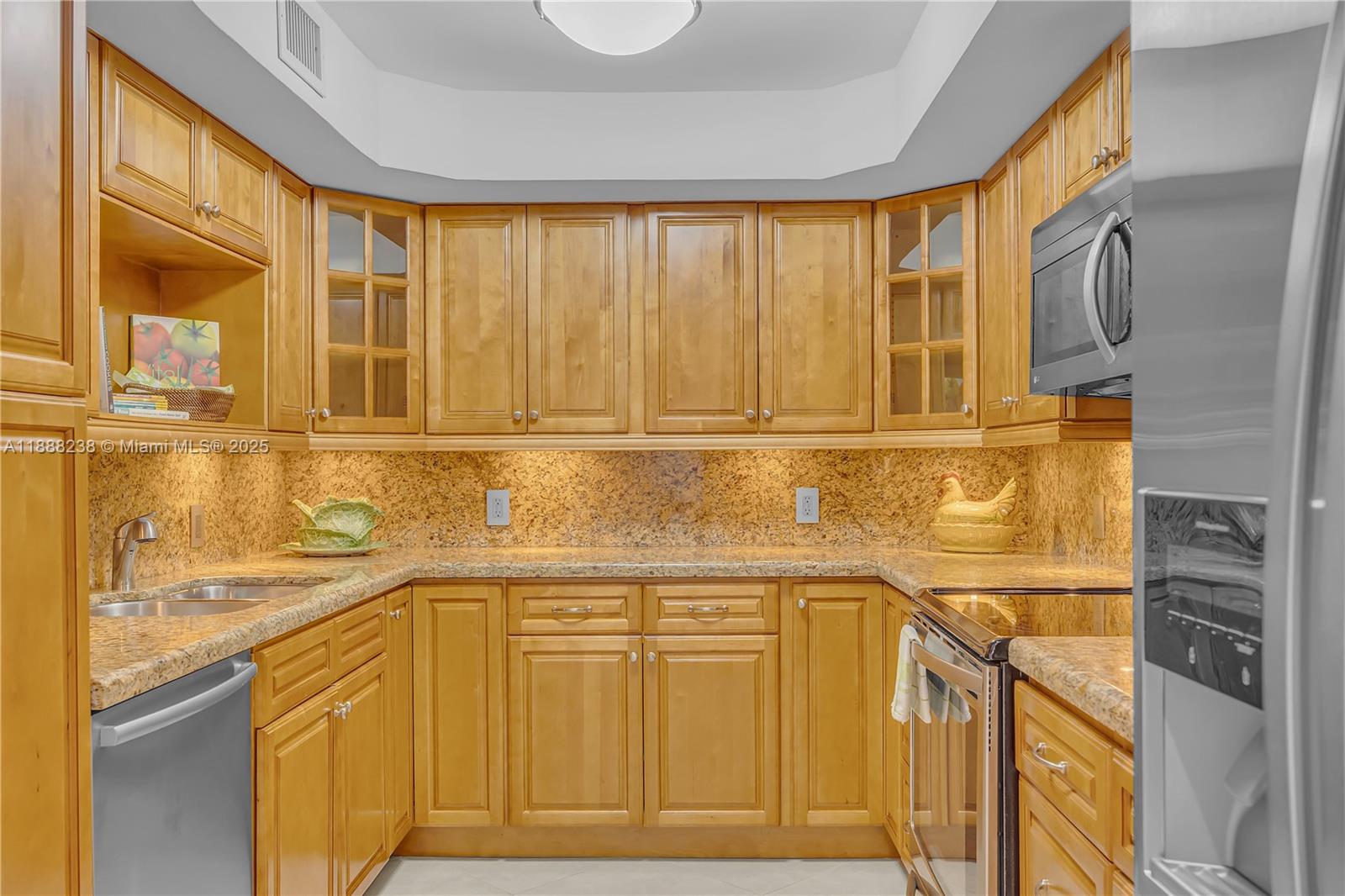 BILTMORE II CONDO - Residential